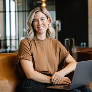 Realistic Portrait Clone